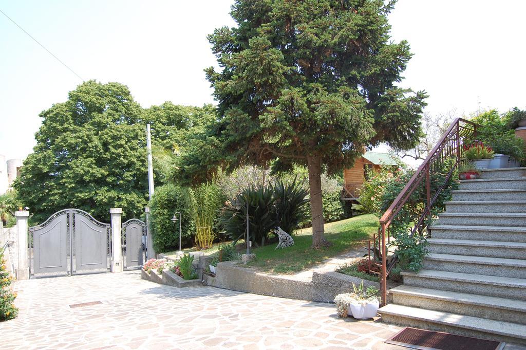 B&B Villa Francesca Soverato Marina Exteriér fotografie