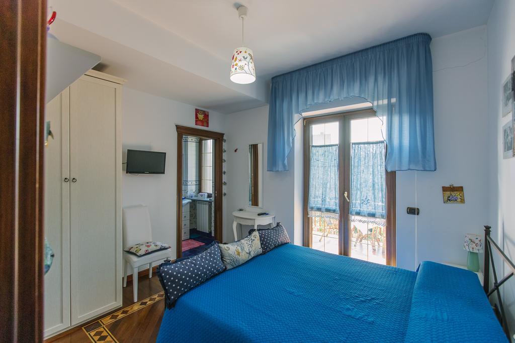 B&B Villa Francesca Soverato Marina Exteriér fotografie