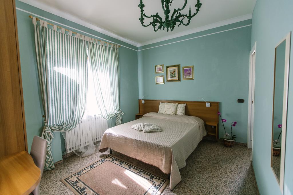 B&B Villa Francesca Soverato Marina Exteriér fotografie